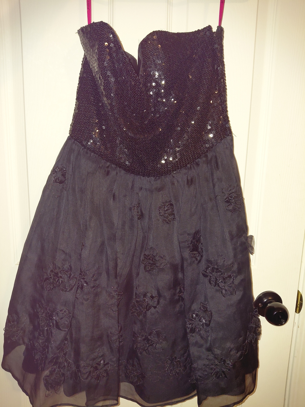 Betsey Johnson Black Strapless Sequin & Floral Applique Party Dress